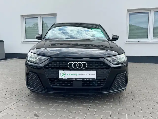 Audi A1 view 4