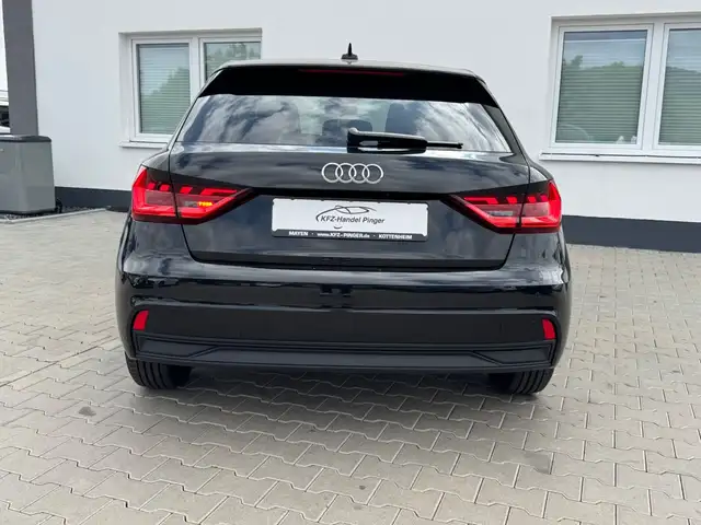 Audi A1 view 7