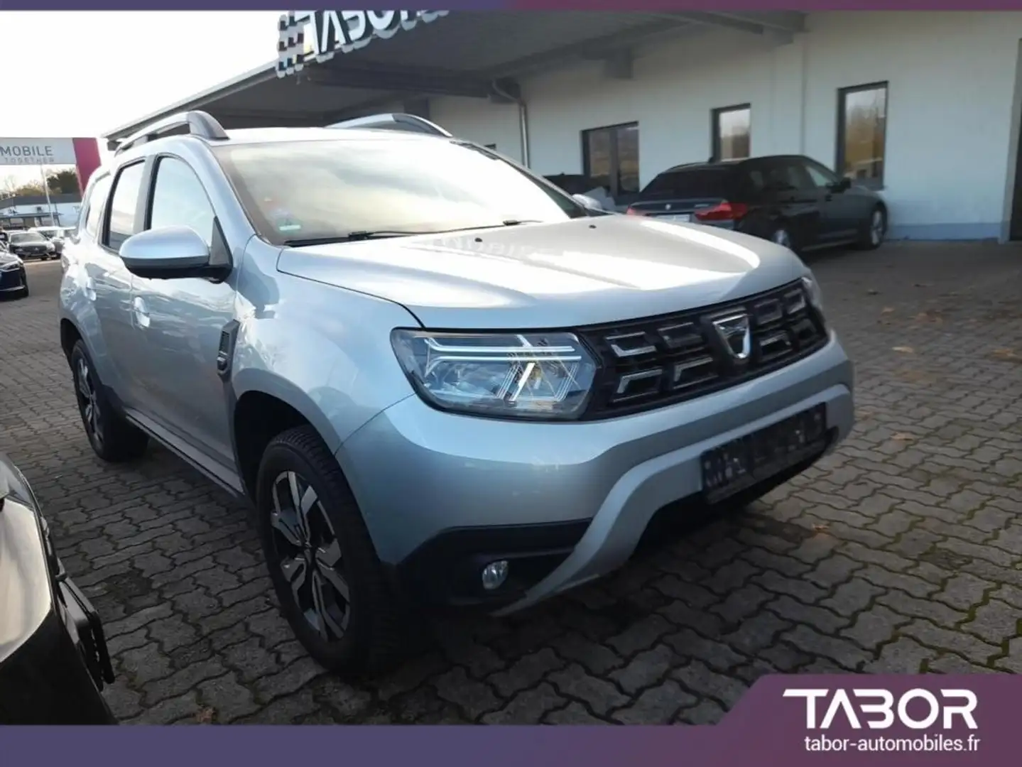 Dacia Duster II TCe 100 ECO-G Prestige+ GPS Cam Szürke - 2
