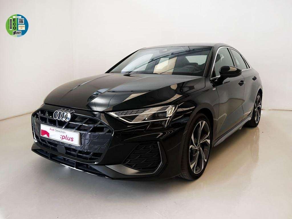 Audi A3 Sedán TFSI S line S tronic 110kW - foto 1