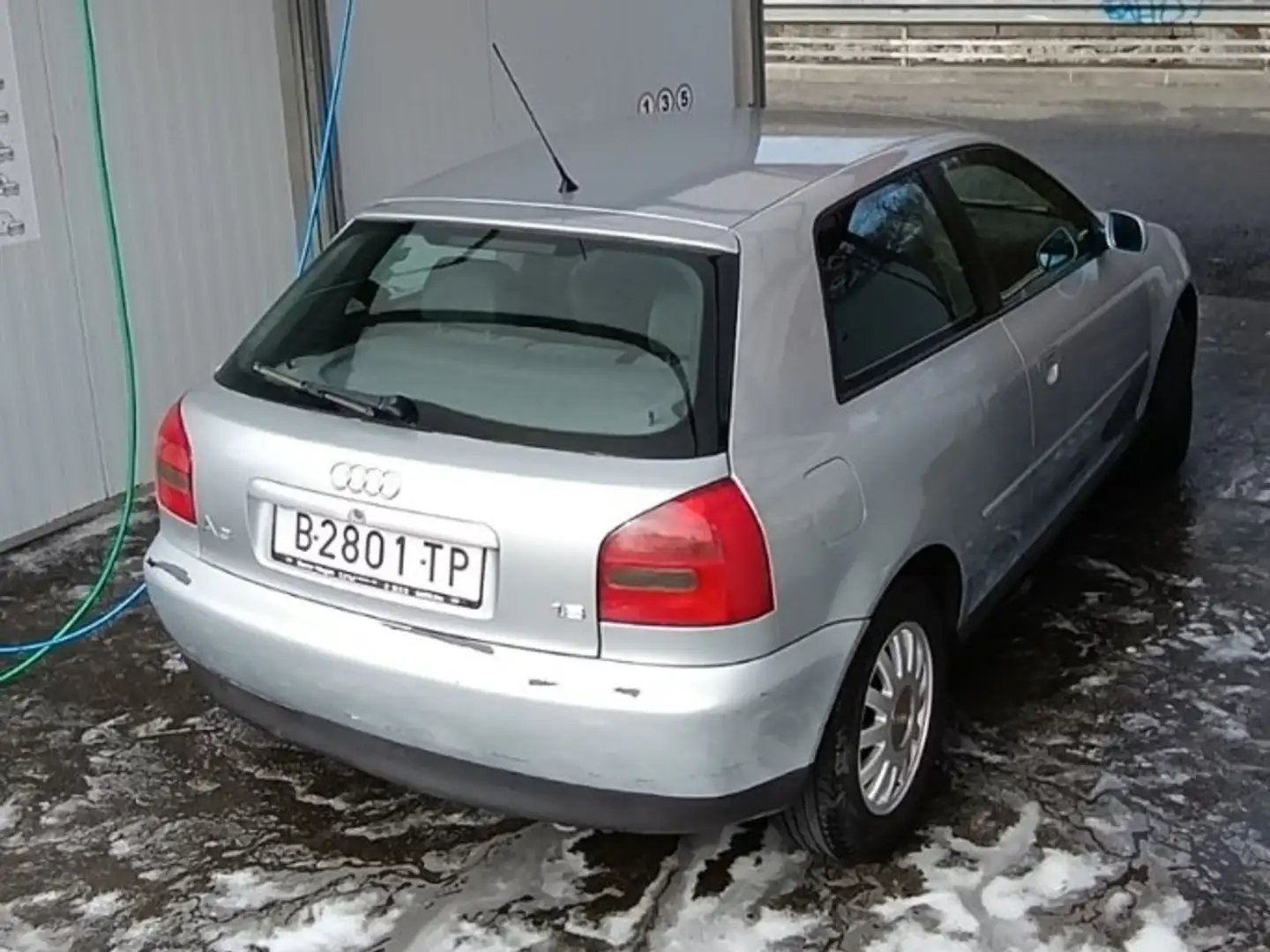 Audi A3 1.8 Ambiente - 2