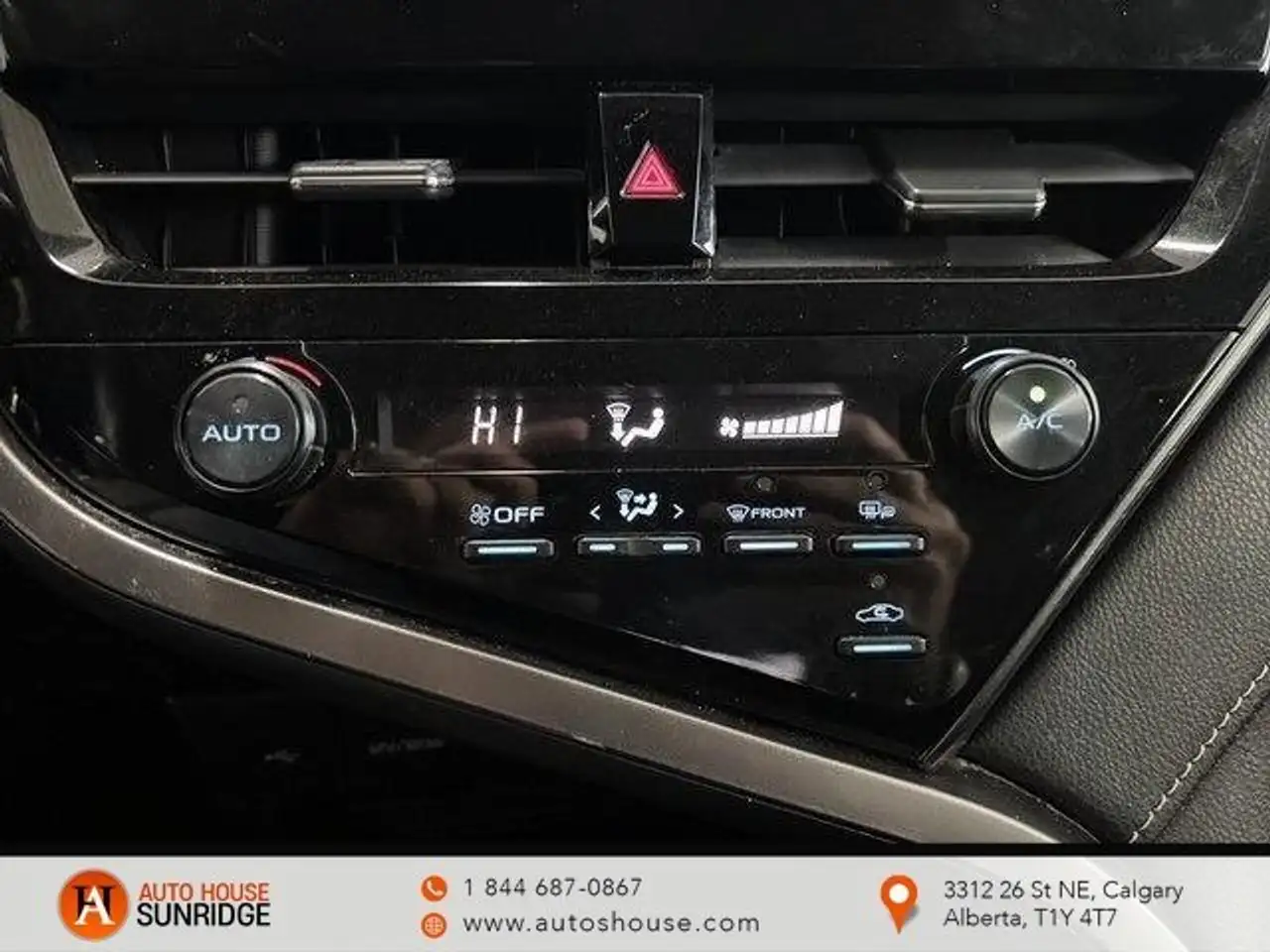 Toyota Camry снимка Toyota Camry