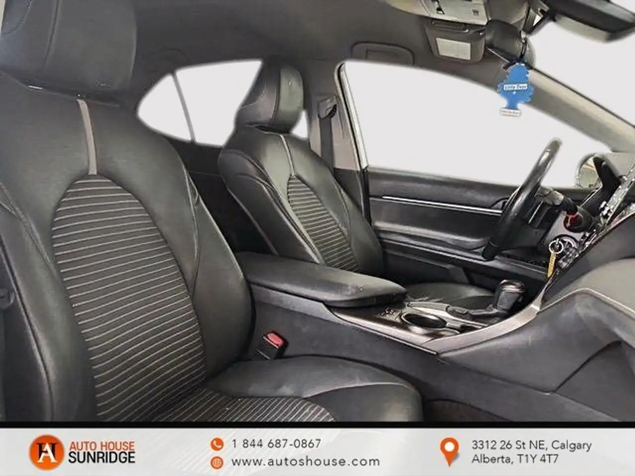 Toyota Camry снимка Toyota Camry