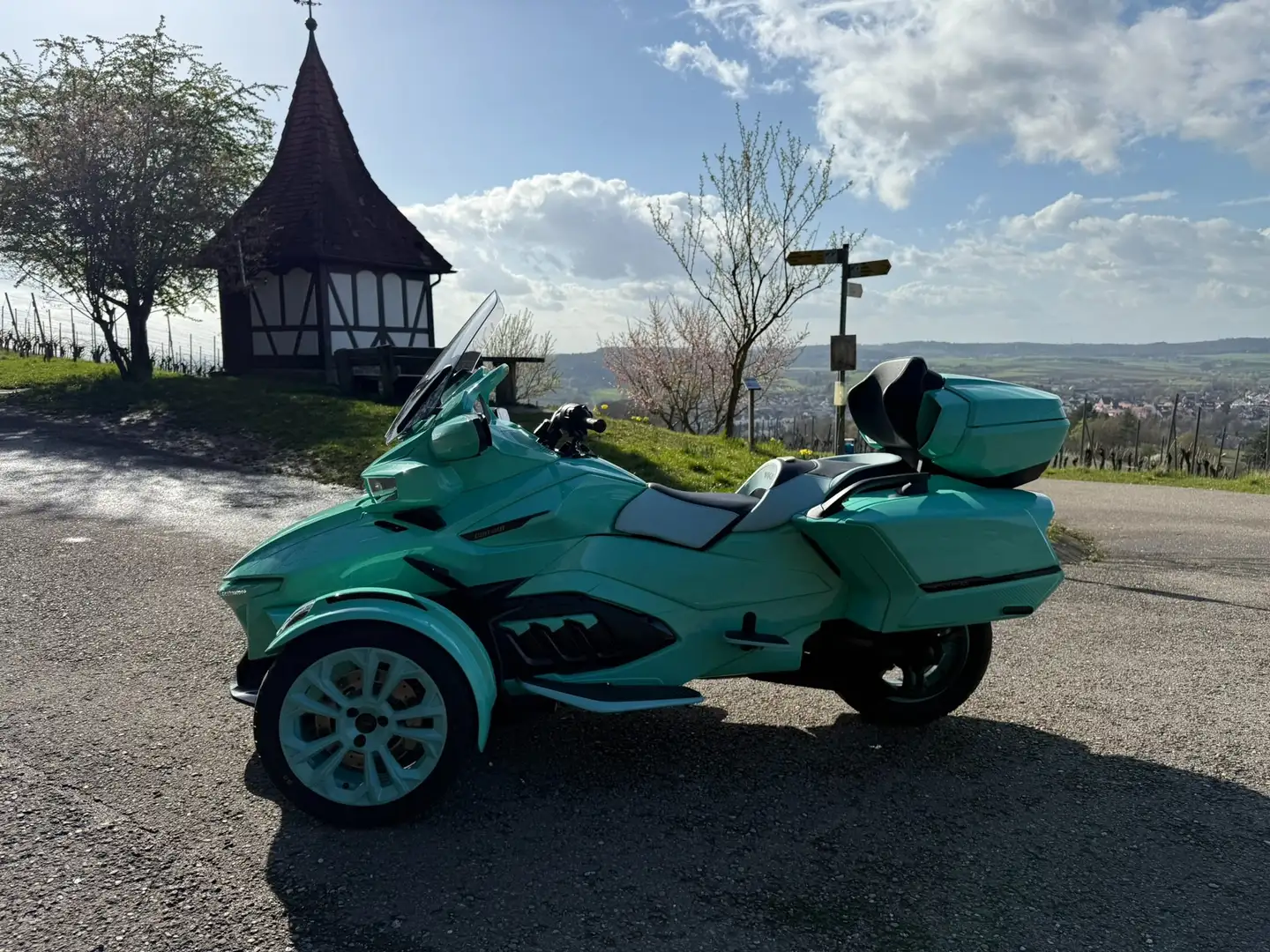 Can-Am Spyder RT Limited Mint Edition 1/1 - 2