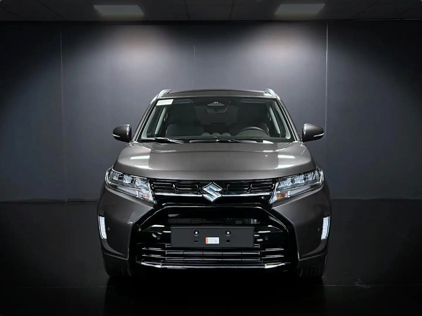 Suzuki Vitara 1.4 Hybrid 4WD AllGrip Top NUOVO RESTYLING Grigio - 2