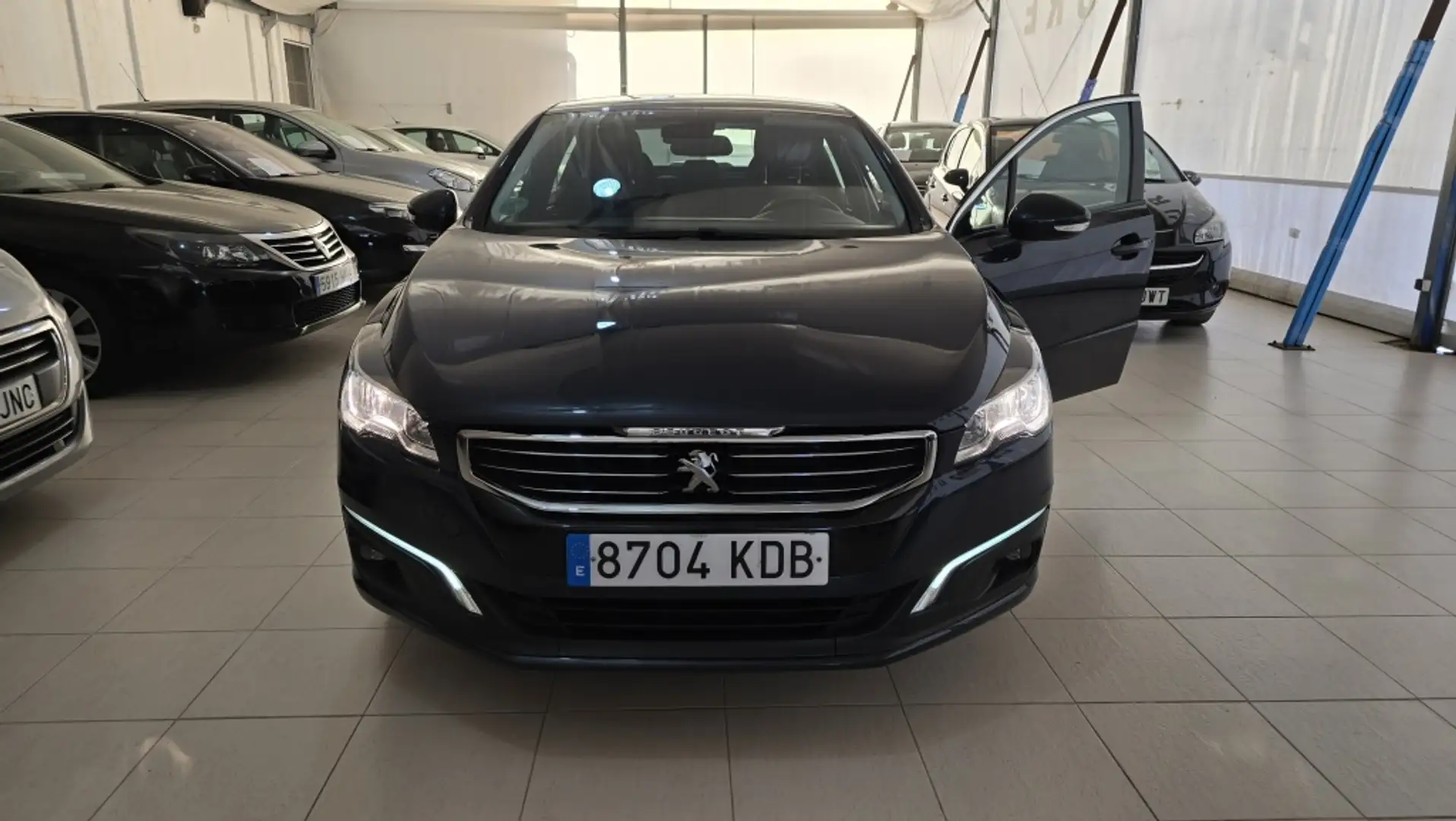 Peugeot 508 1.6BlueHDI Allure 120 Bleu - 1