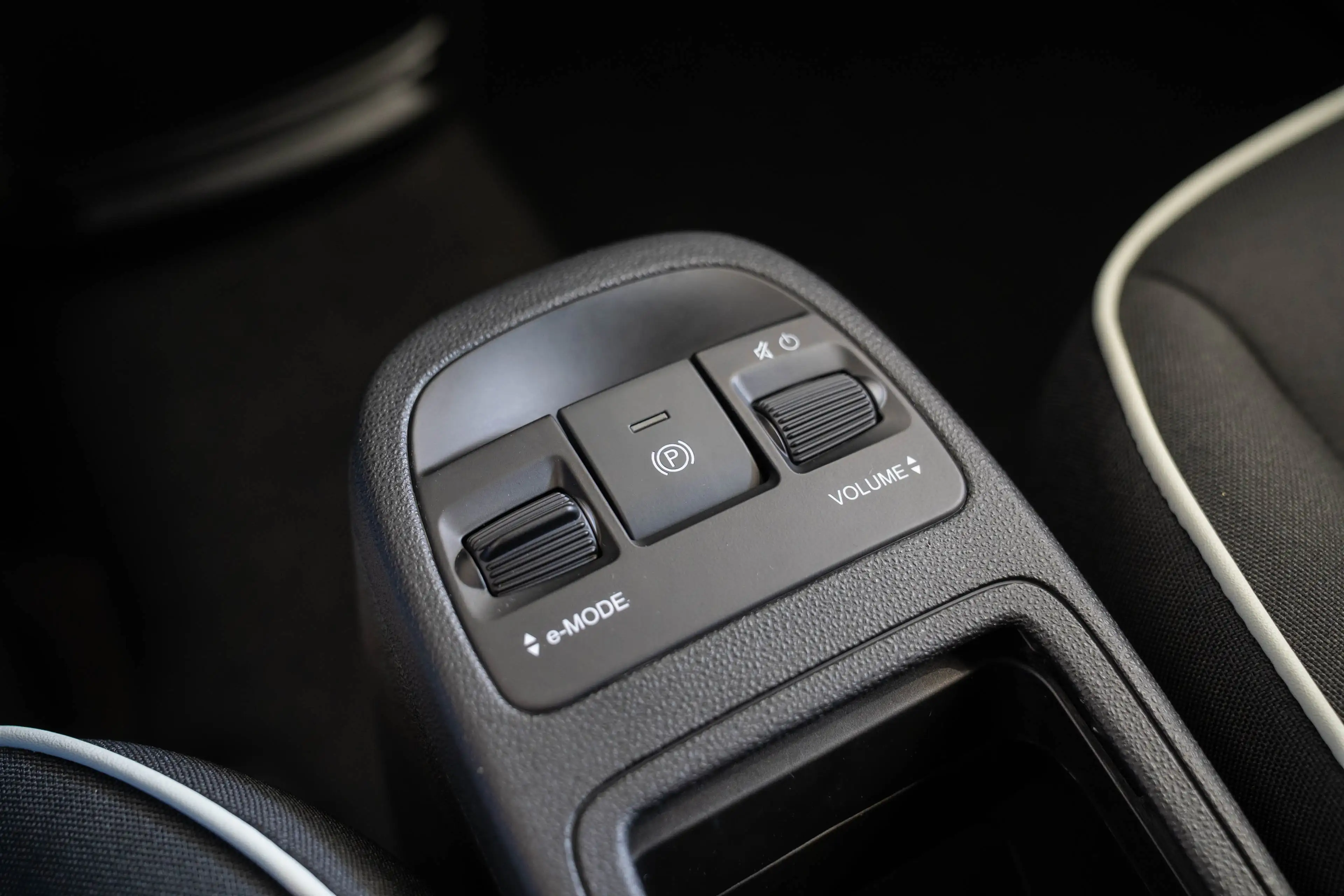 Fiat 500e Icon 42 kWh | Camera | Stoelverwarming | Apple Car — photo 21