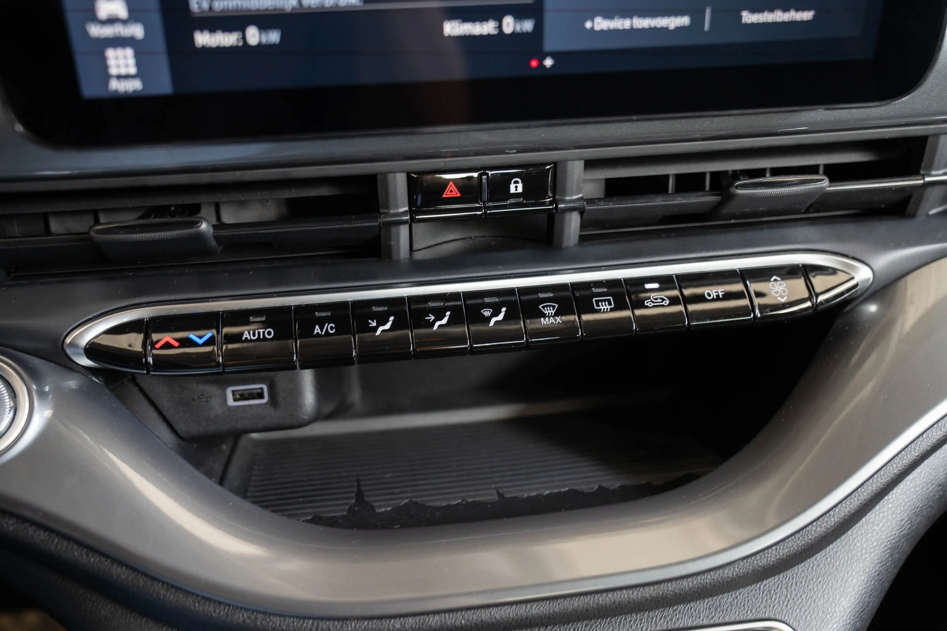 Fiat 500e Icon 42 kWh | Camera | Stoelverwarming | Apple Car — photo 24