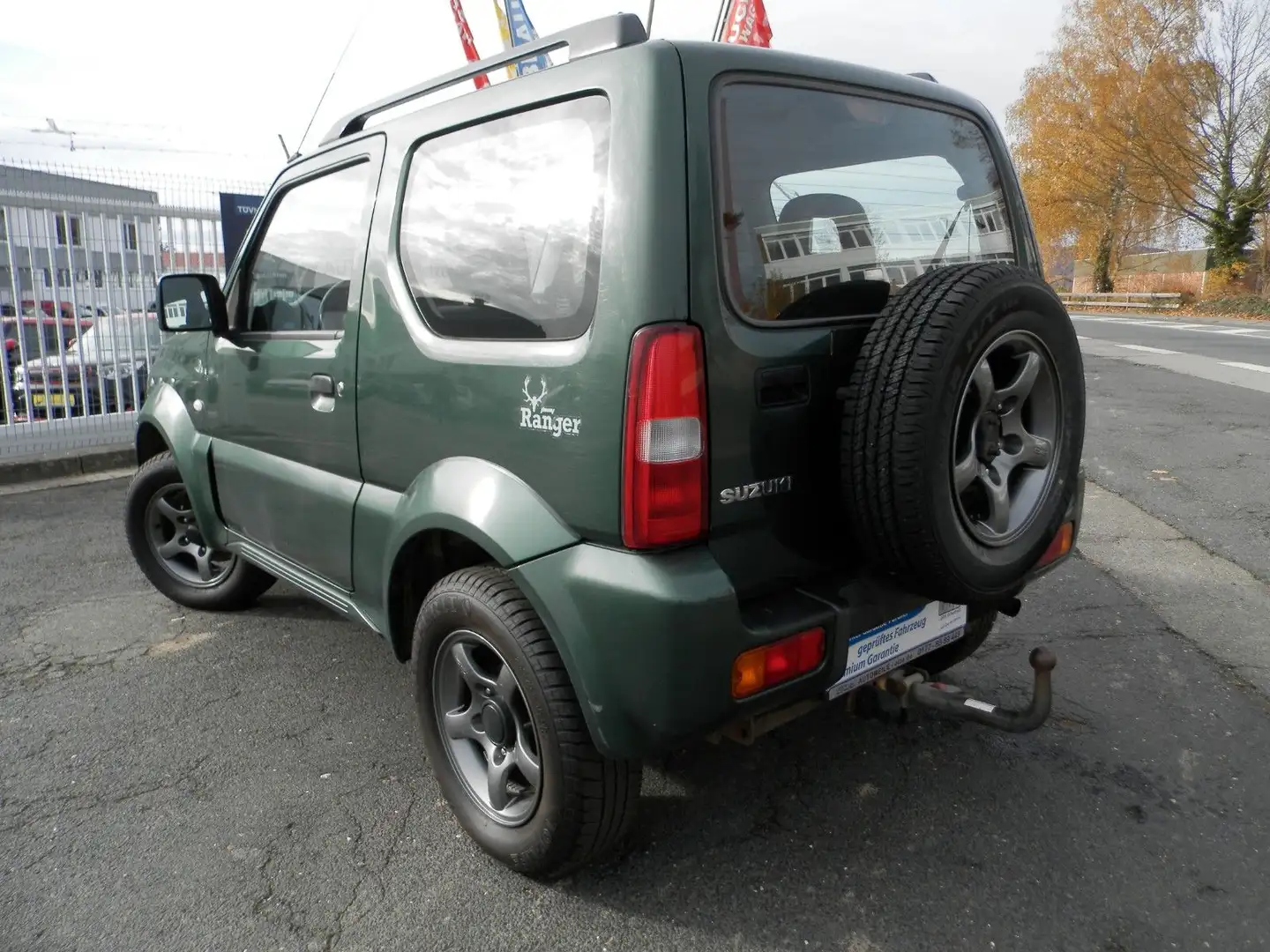 Suzuki Jimny 1.3 4WD Ranger*Klima*TÜV*ALU*AHK Grün - 2