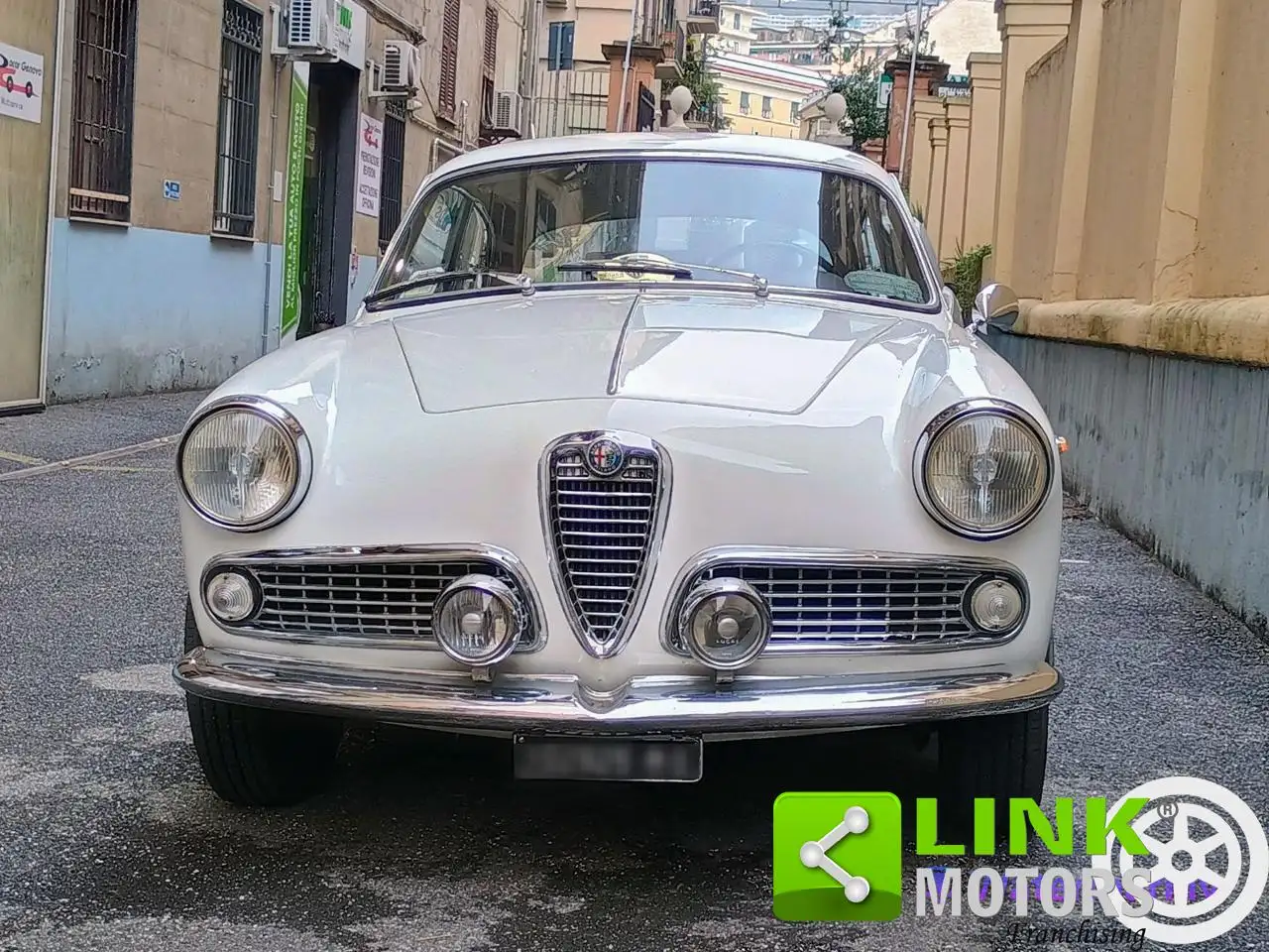 Alfa Romeo Giulia Sprint 1600, foto 4