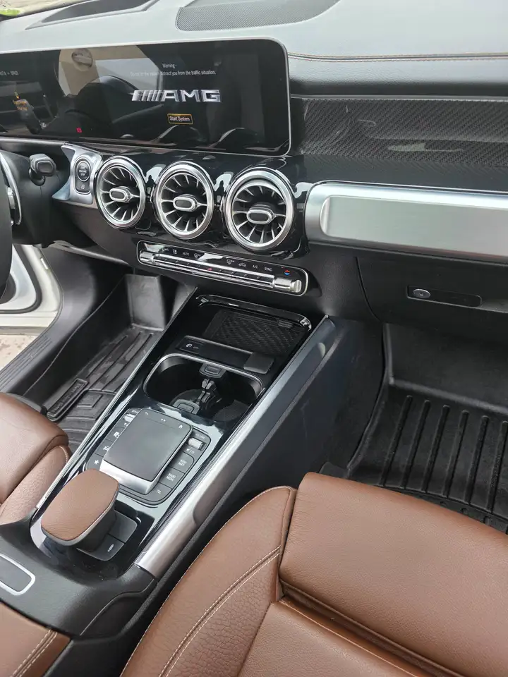 Mercedes-Benz GLB fotografie Mercedes-Benz GLB