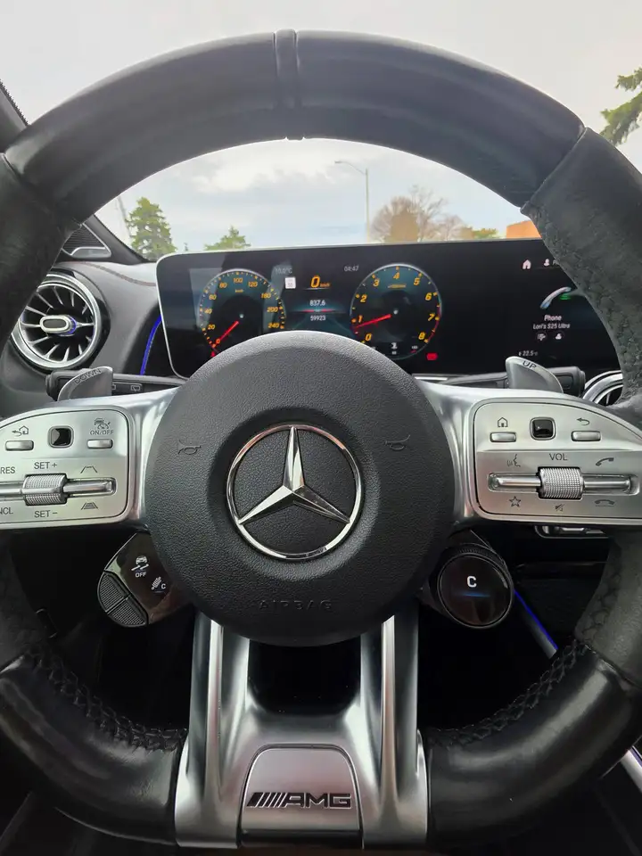 Mercedes-Benz GLB fotografie Mercedes-Benz GLB