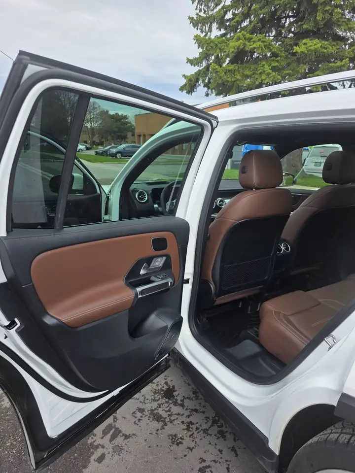 Mercedes-Benz GLB fotografie Mercedes-Benz GLB