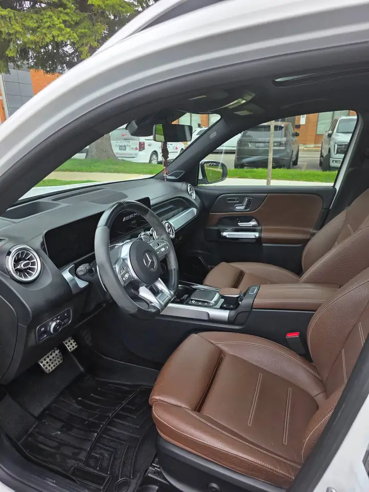 Mercedes-Benz GLB fotografie Mercedes-Benz GLB