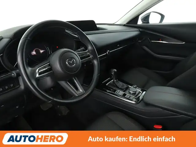 Mazda CX-30 view 11