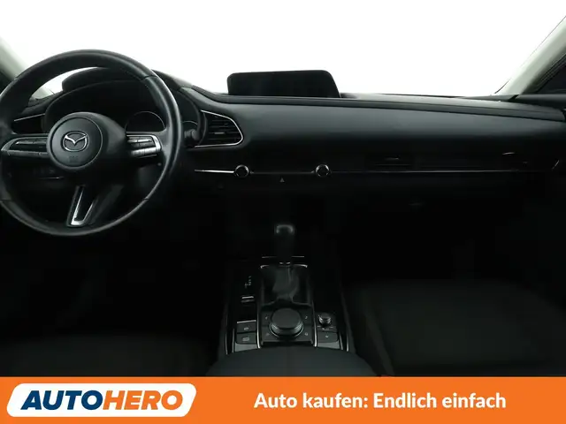 Mazda CX-30 view 12