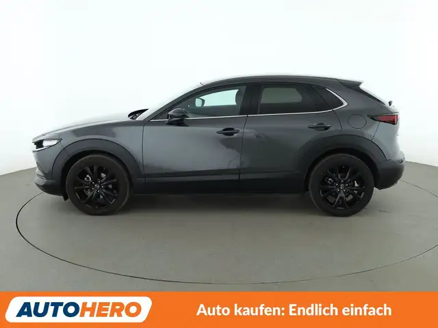 Mazda CX-30 view 3