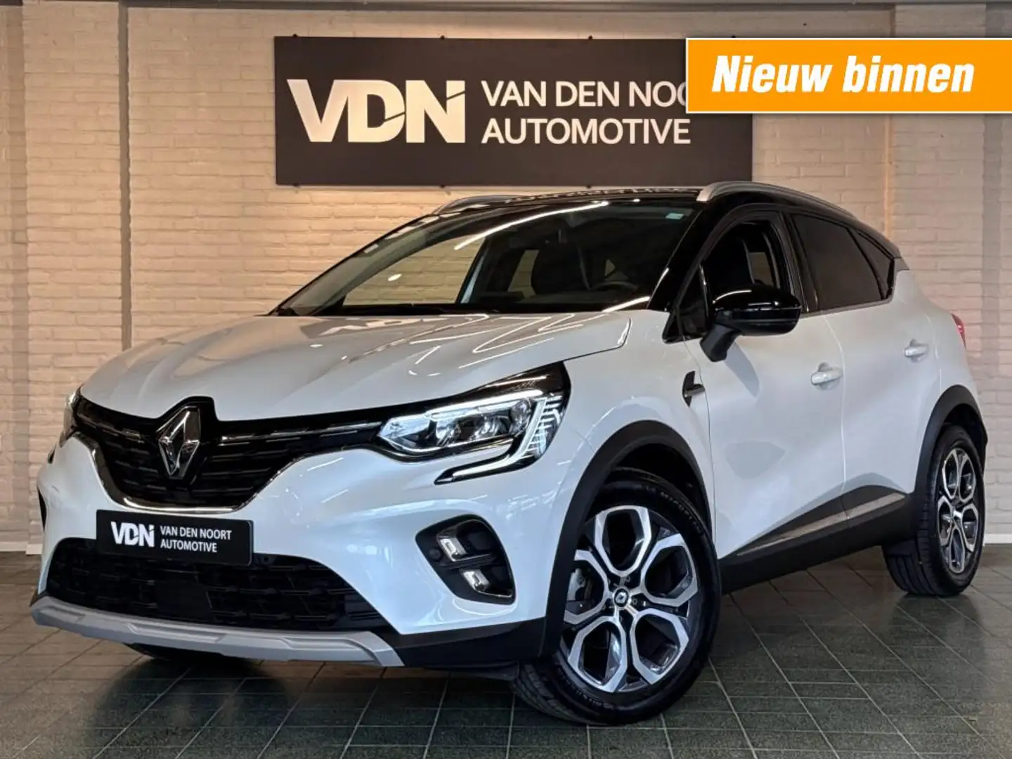 Renault Captur 1.3 TCe Mild-Hybrid Techno 140pk Grote Navi Camera Wit - 1