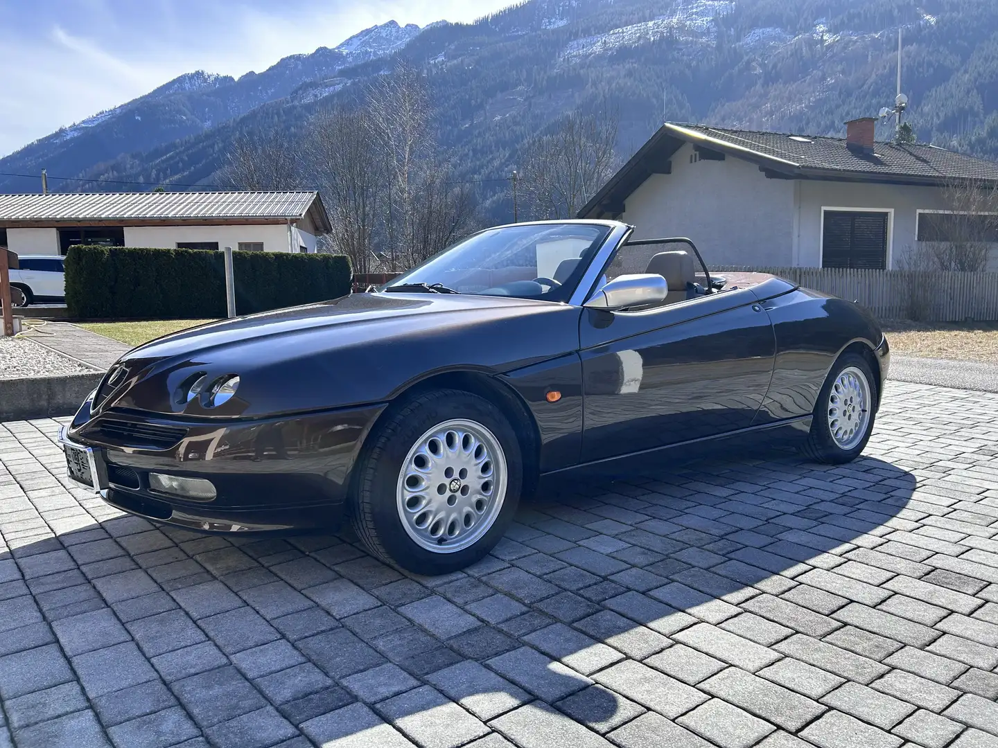Alfa Romeo Spider 2,0 Twin Spark 16V - 2