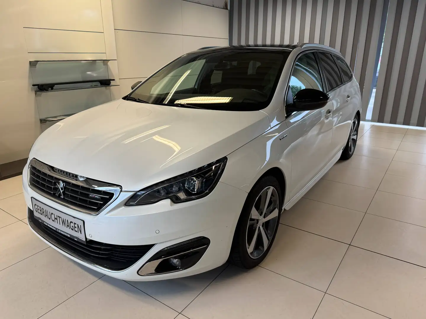 Peugeot 308 SW GT Line Weiß - 2