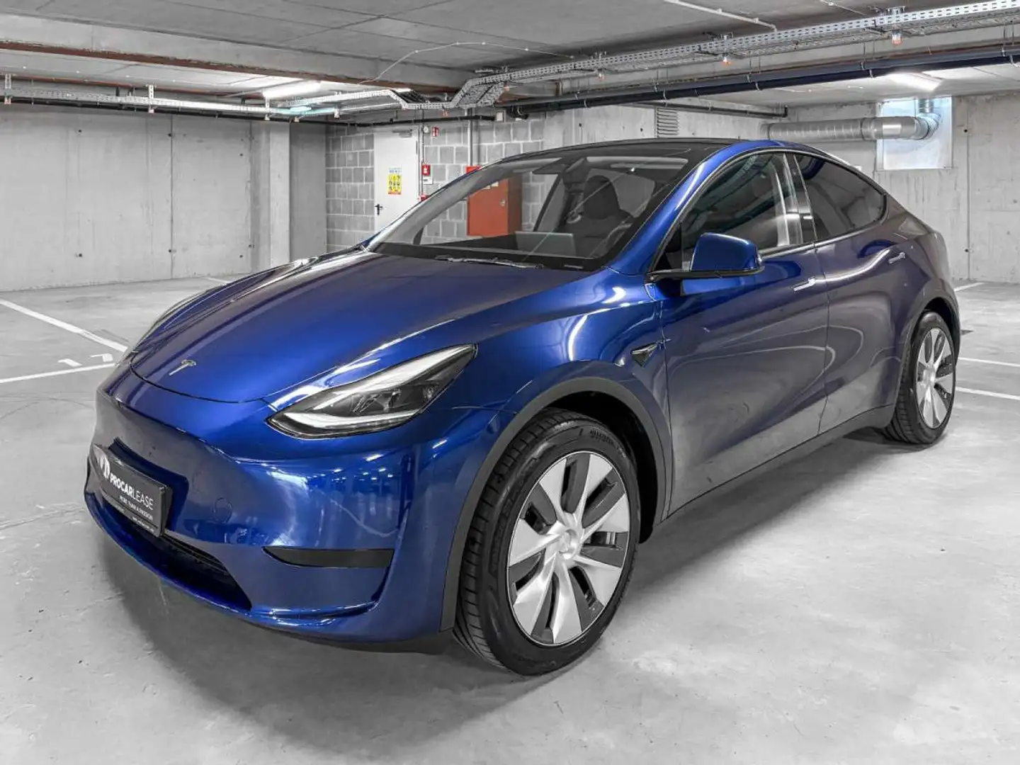 Tesla Model Y MODEL Y GRANDE AUTONOMIE Bleu - 1