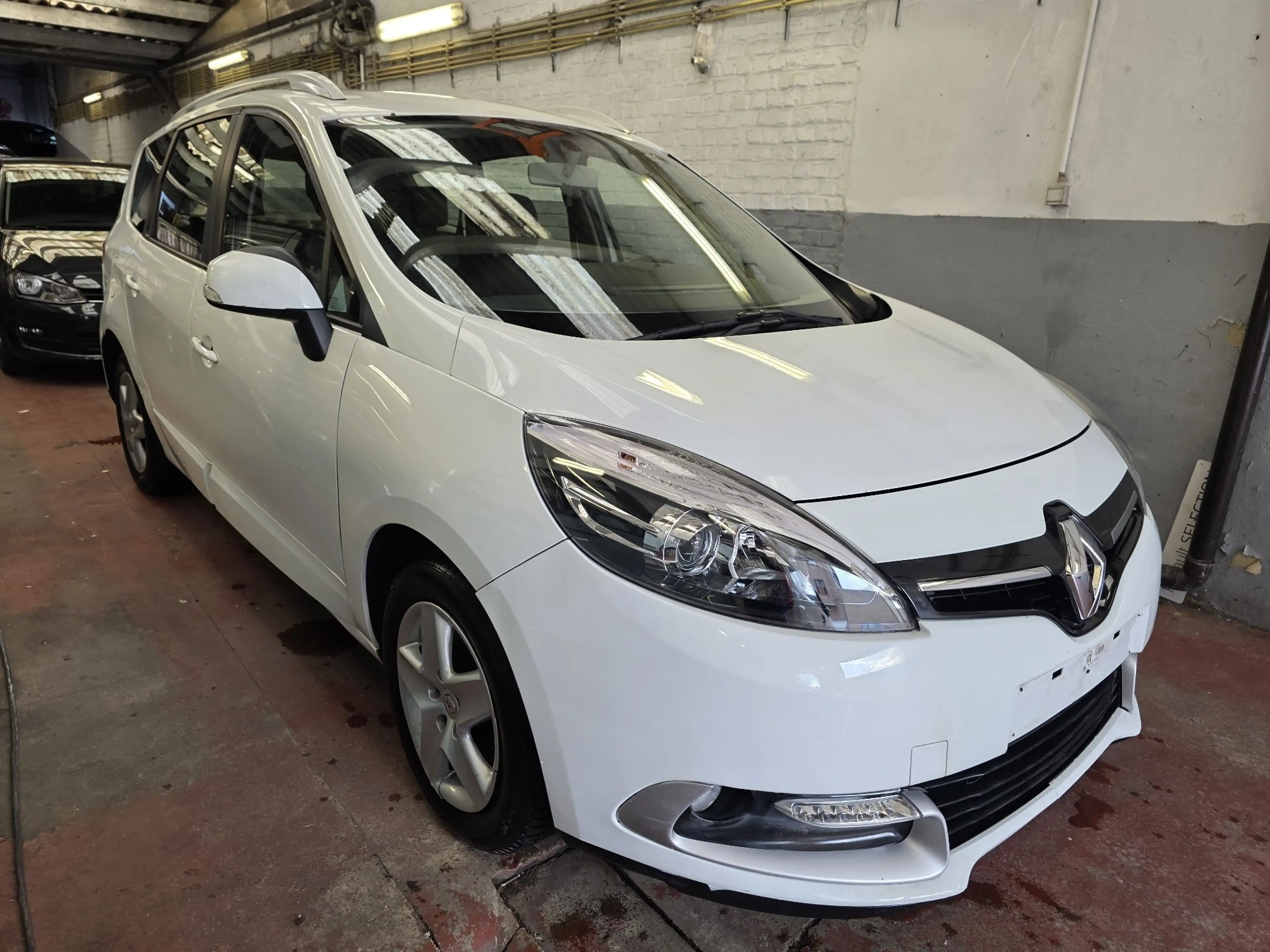 Renault Grand Scenic Grand Scénic 1.5 dCi Energy Intens 7pl. — photo 3