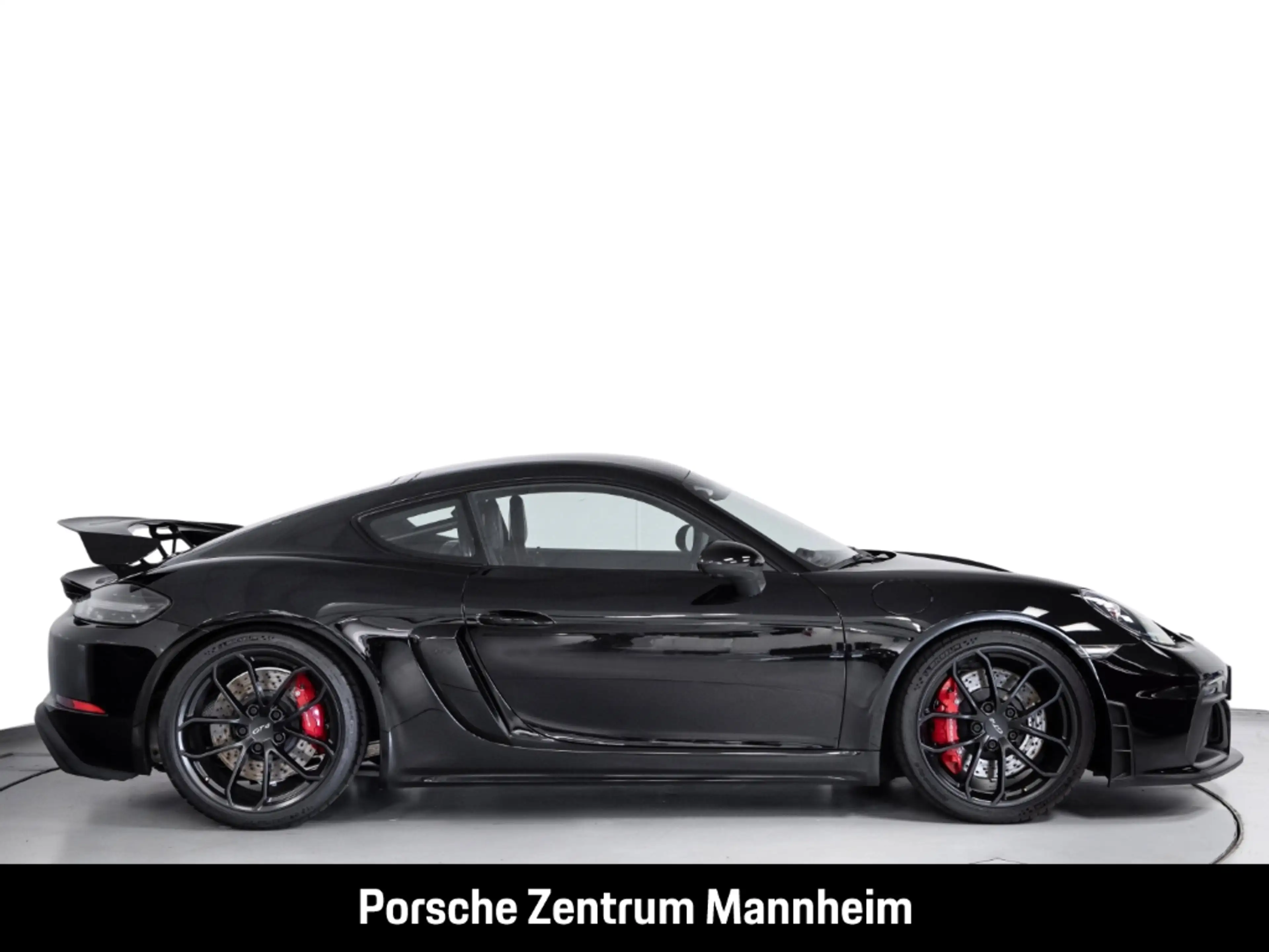Porsche Cayman 718 GT4 — photo 10