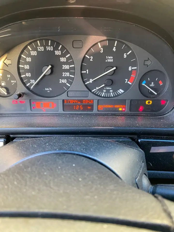 BMW 525 i, foto 11