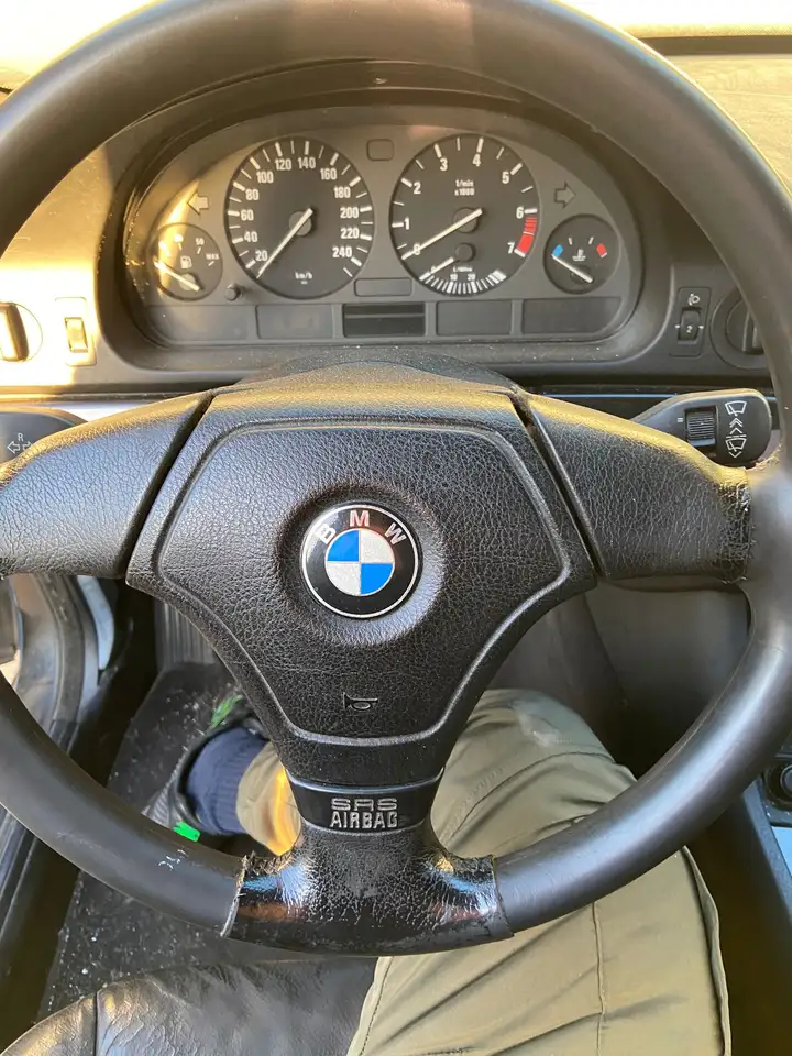 BMW 525 i, foto 12