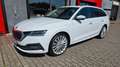 Skoda Octavia Style iV*Sitzh*Panorama*Navi*LED*Headup Weiß - thumbnail 2