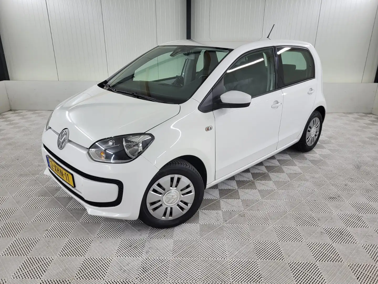 Volkswagen up! 1.0 move up! BlueMotion Blanc - 1