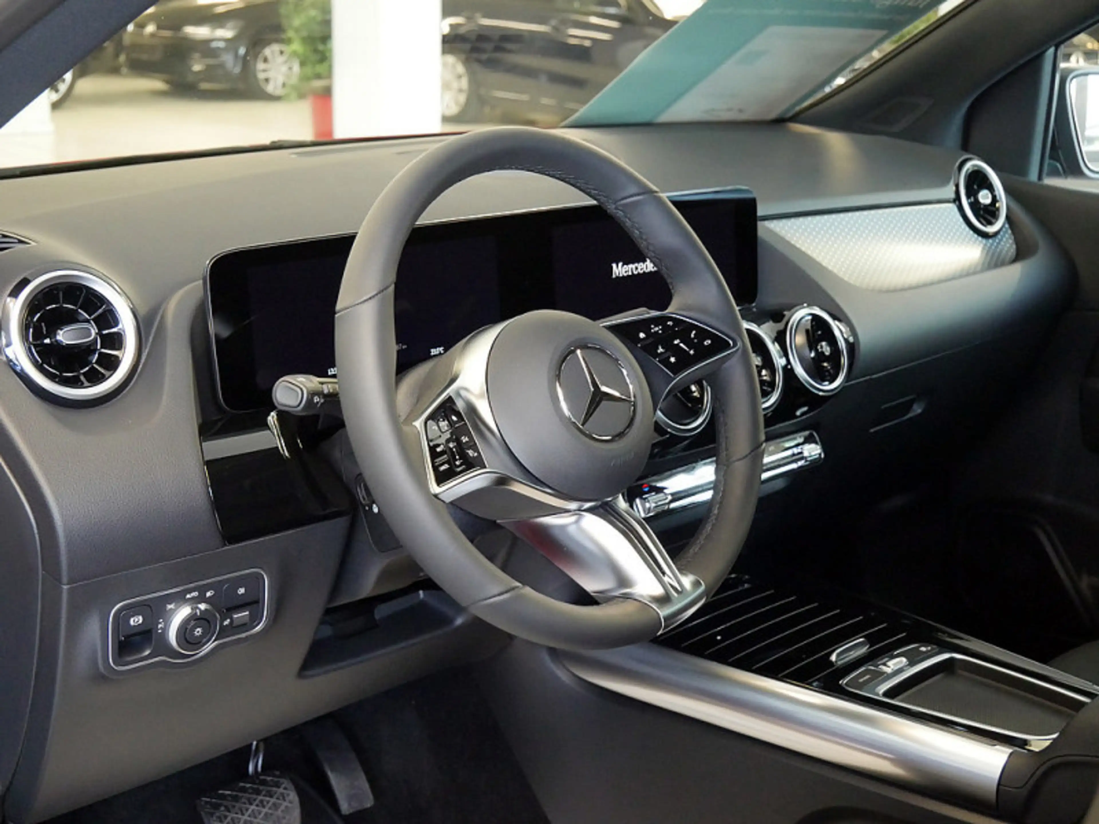 Mercedes-Benz B 250 4M , NIGHT PROGRESSIVE KAMERA SPUR PDC SHZ — photo 12