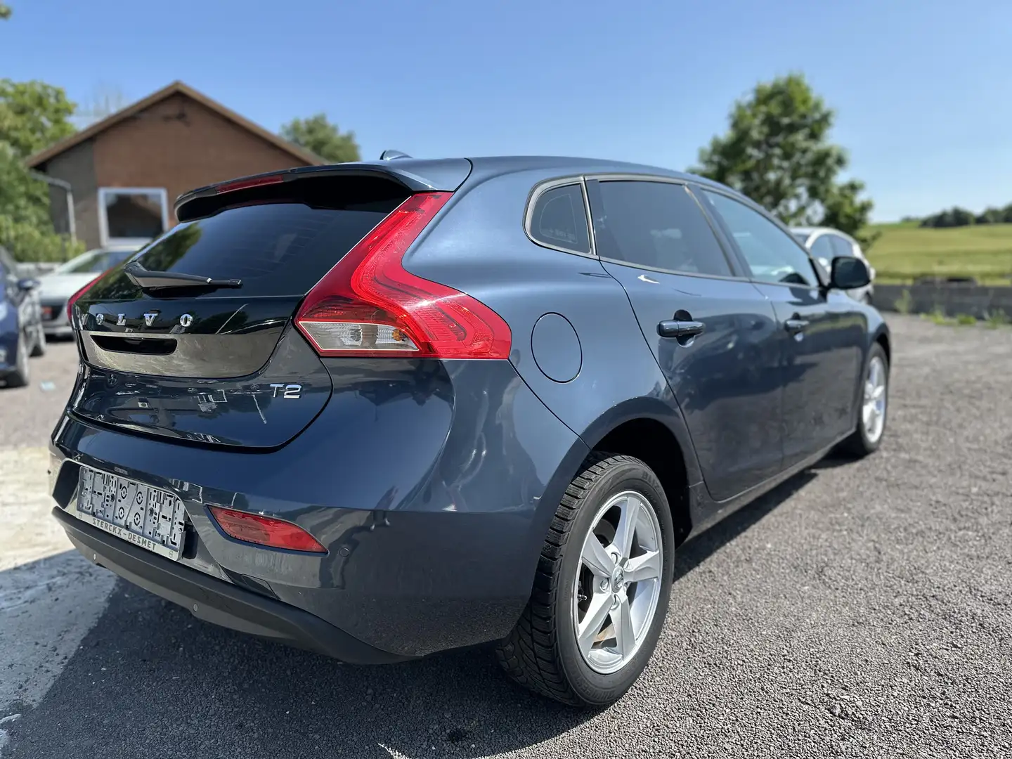 Volvo V40 2.0 T2 Eco Momentum LED CARNET OK GARANTIE Синій - 2