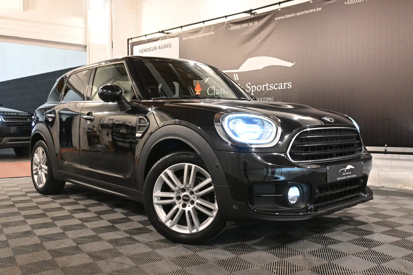 MINI One Countryman 1.5i EURO 6b / LEDS / CUIR / GPS NAVI / BLUETOOTH Noir - 2