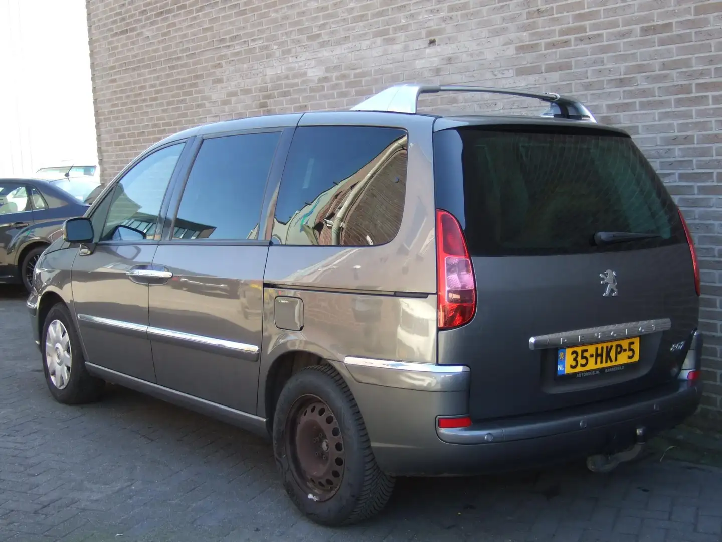Peugeot 807 2.0 ST - 7p! - Lederen bekleding - Trekhaak - Gris - 2