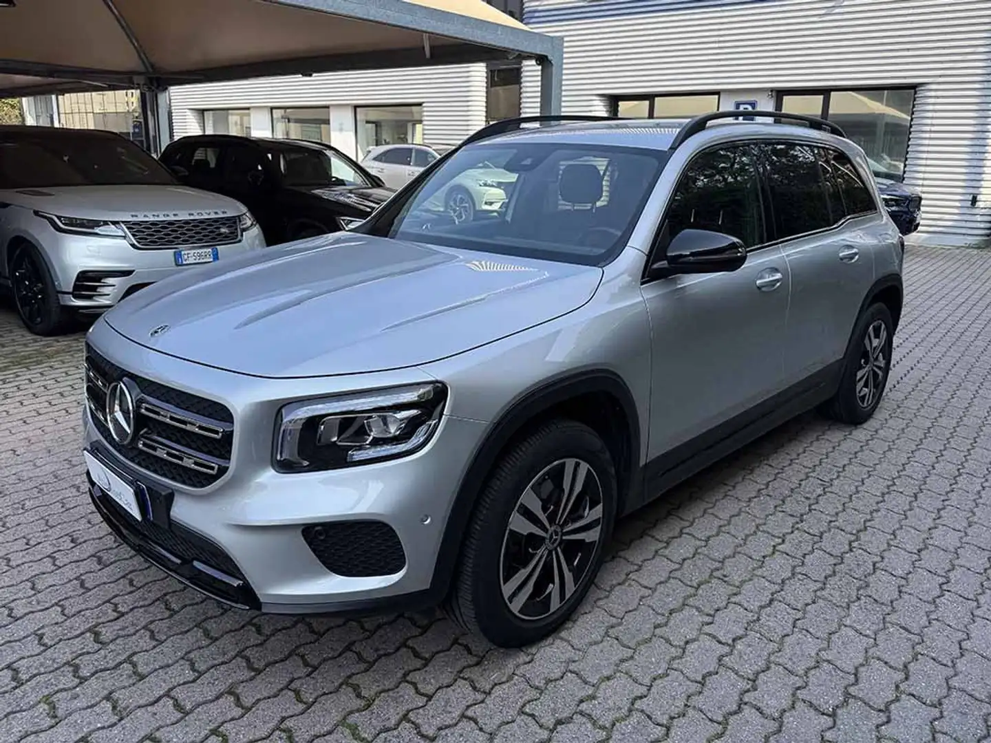 Mercedes-Benz GLB 200 d Sport Plus TELECAMERA POST. CARPLAY IVA ESPOSTA Argento - 1