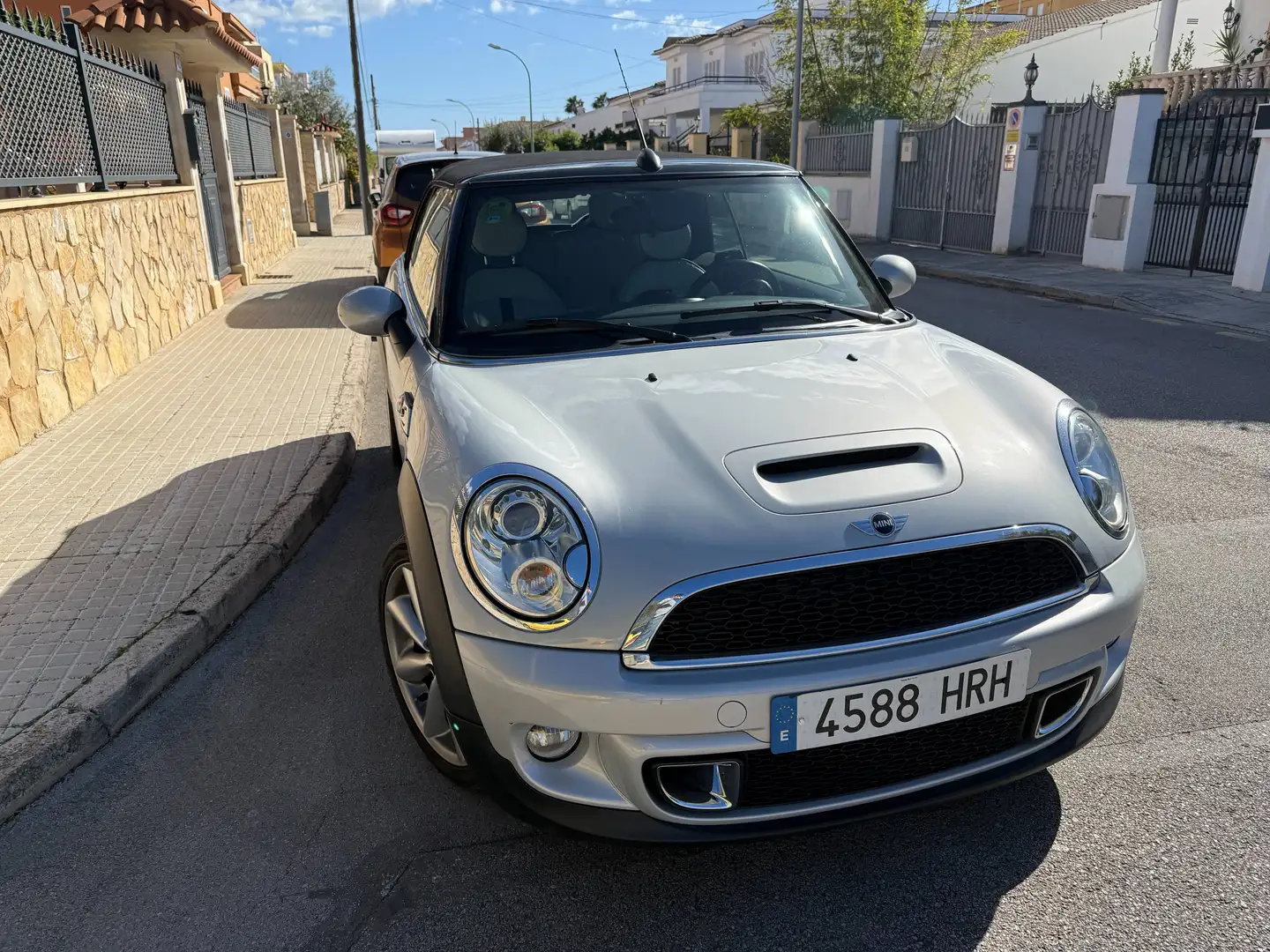 MINI Cooper S Cabrio Mini Cabrio Cooper S Aut. Cooper S Plateado - 2