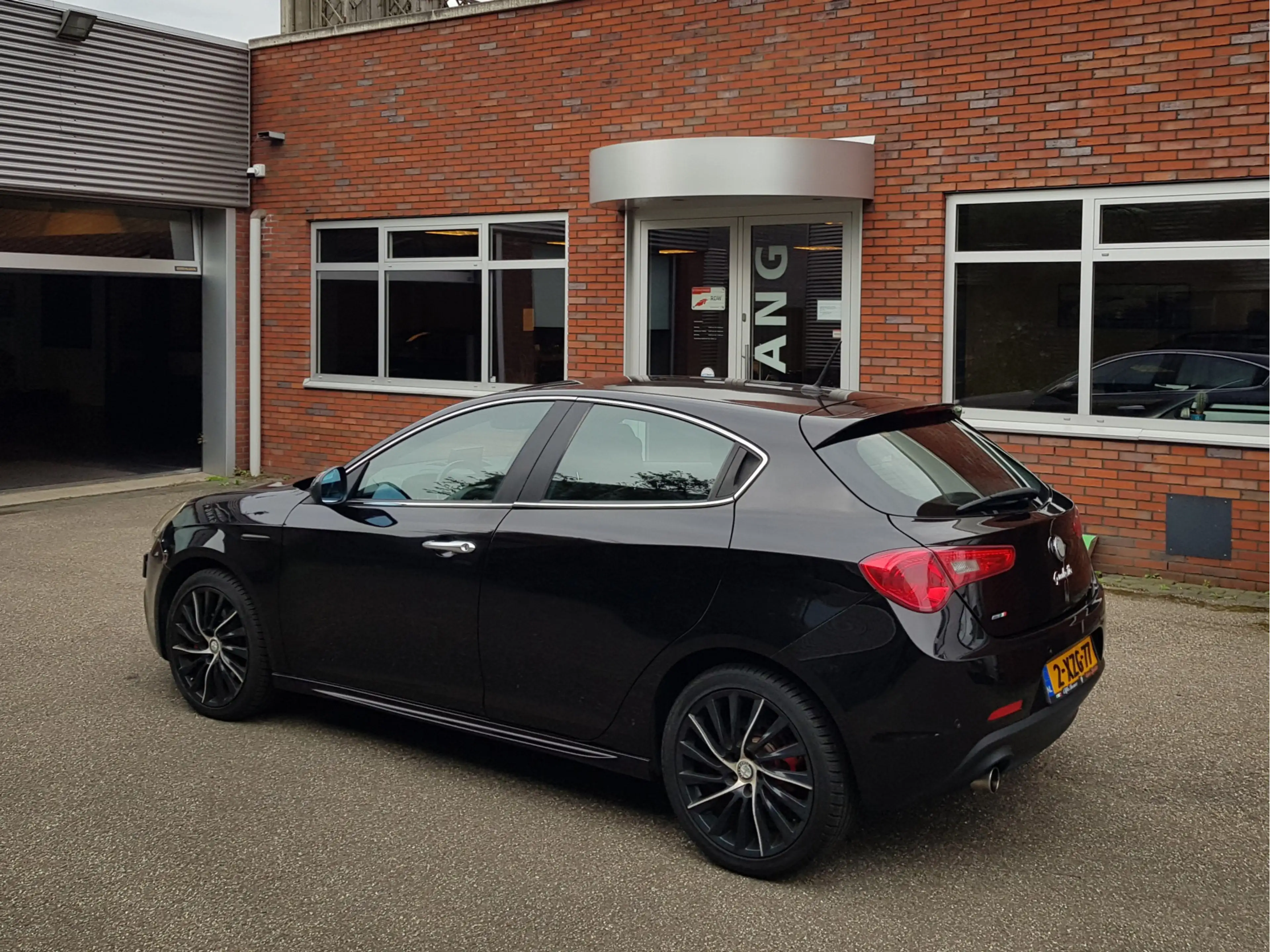 Alfa Romeo Giulietta 1.4 T 170Pk Vol Leder Navi Xenon 18"Vlg — photo 5