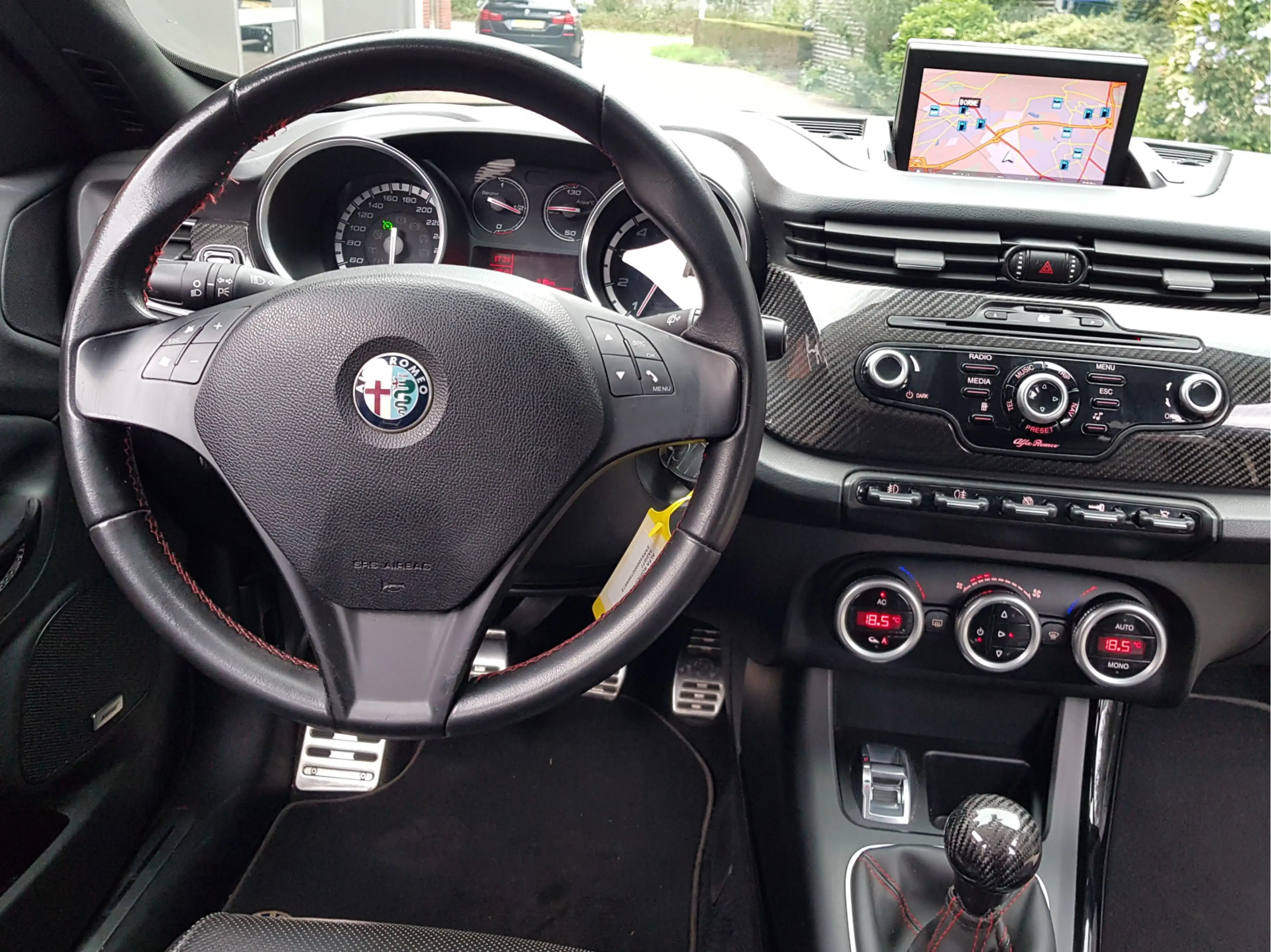 Alfa Romeo Giulietta 1.4 T 170Pk Vol Leder Navi Xenon 18"Vlg — photo 10