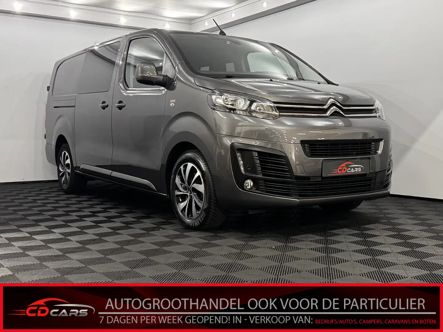 Citroen Jumpy 2.0 BlueHDI 120 Business XL DC S&S Airco, Camera, Grijs - 1