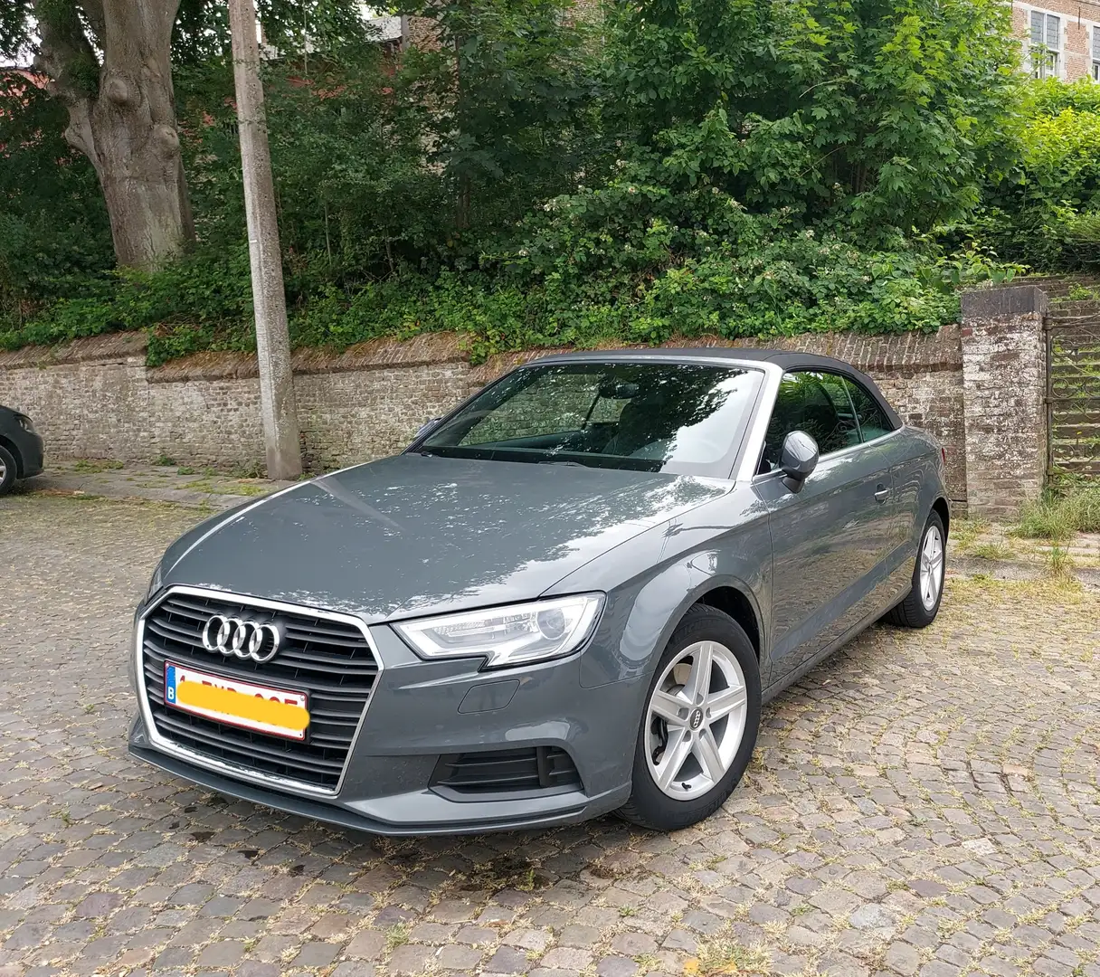 Audi A3 TFSI Grijs - 1