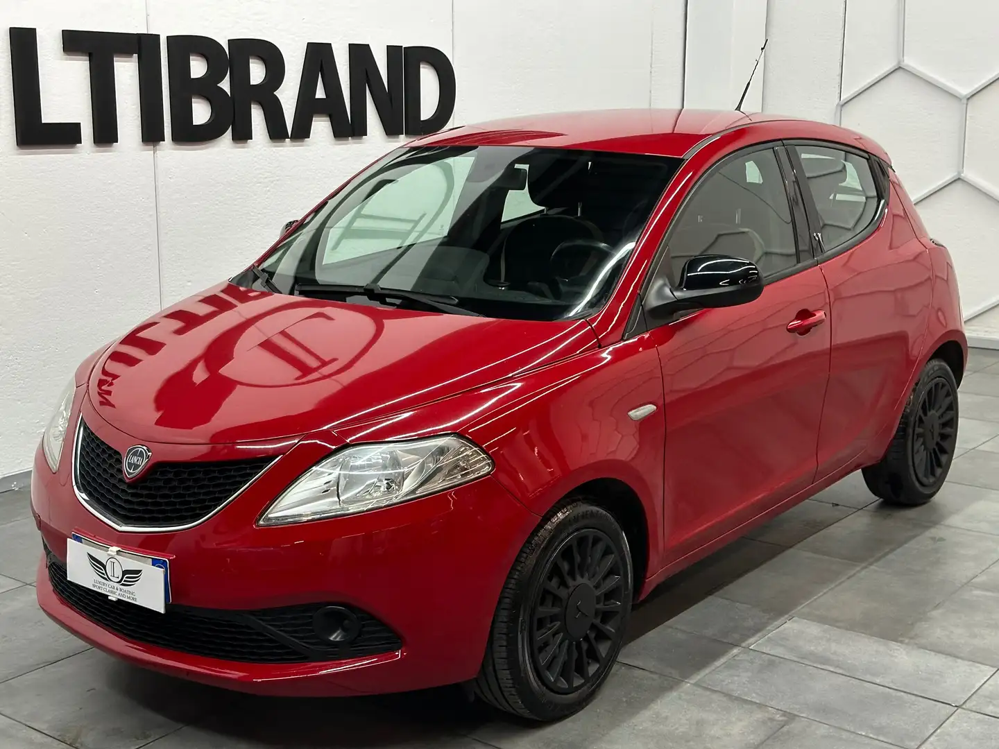 Lancia Ypsilon 1.2 BENZ NEOPATENTATI GARANZIA PERMUTE Red - 2