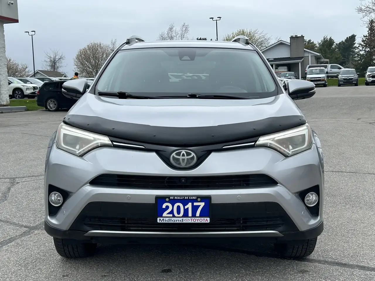 Toyota RAV 4 снимка Toyota RAV 4