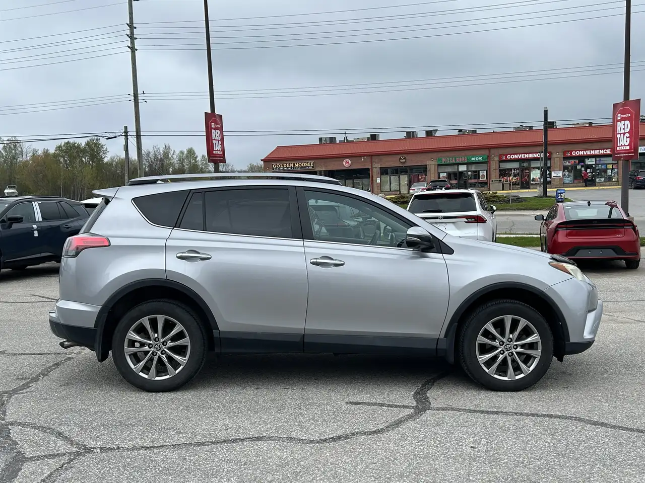 Toyota RAV 4 снимка Toyota RAV 4