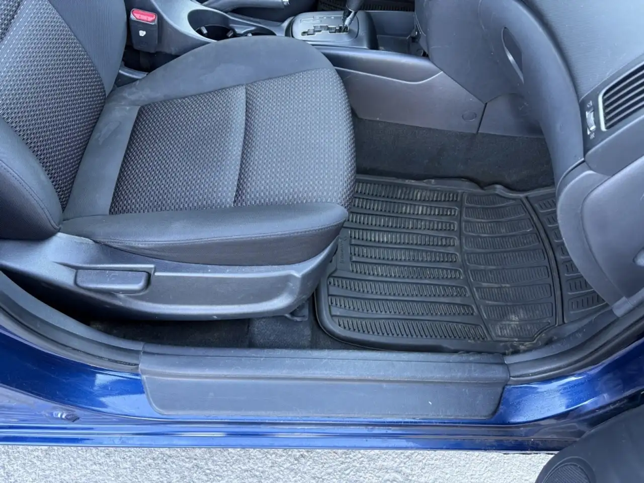 Hyundai ELANTRA снимка Hyundai ELANTRA
