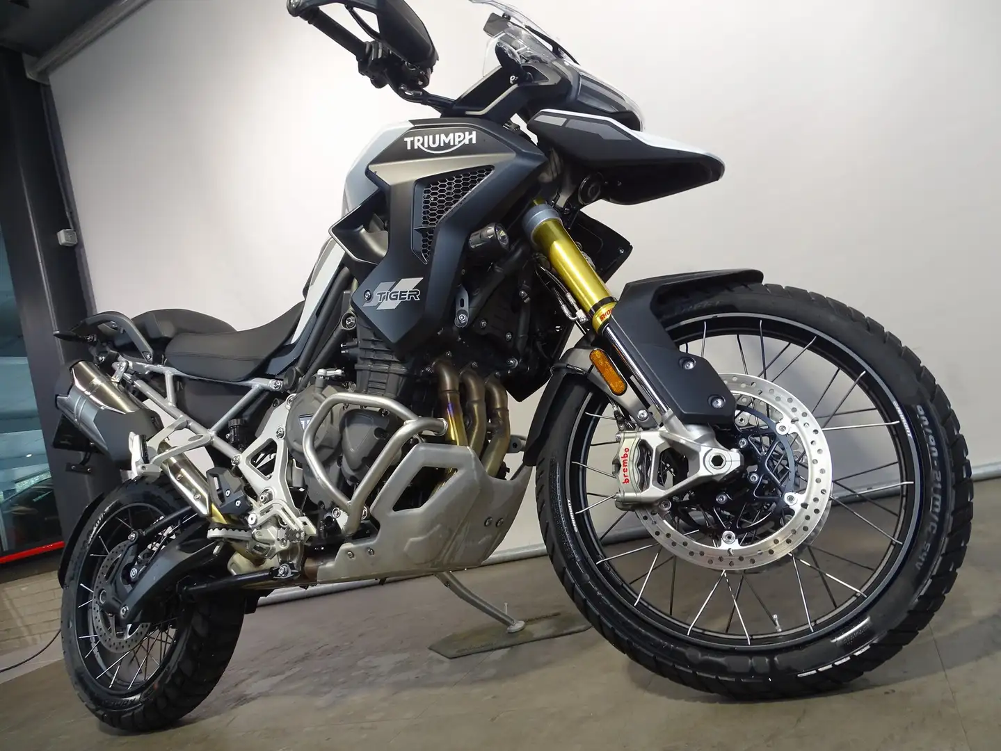 Triumph Tiger 1200 RALLY PRO Wit - 2