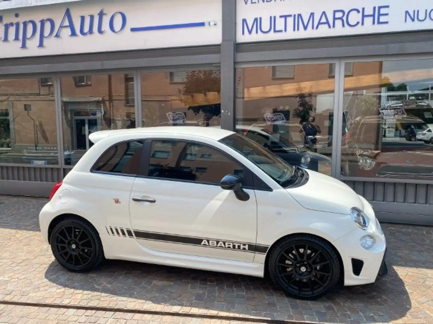 Abarth 595 1.4 T-Jet Competizione 180cv Blanc - 1
