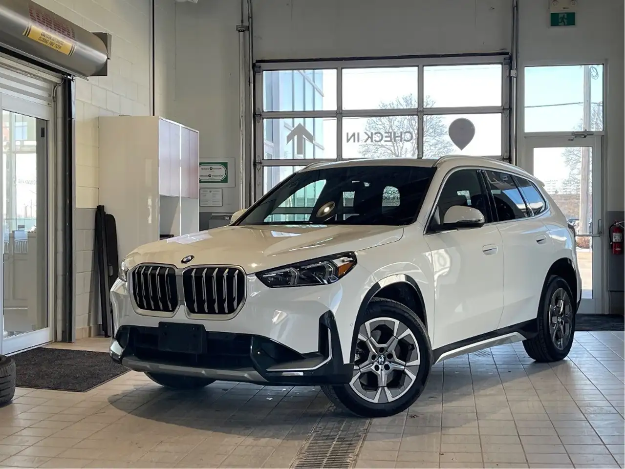 2025 BMW X1