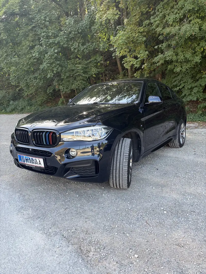 BMW X6 xDrive40d Schwarz - 1