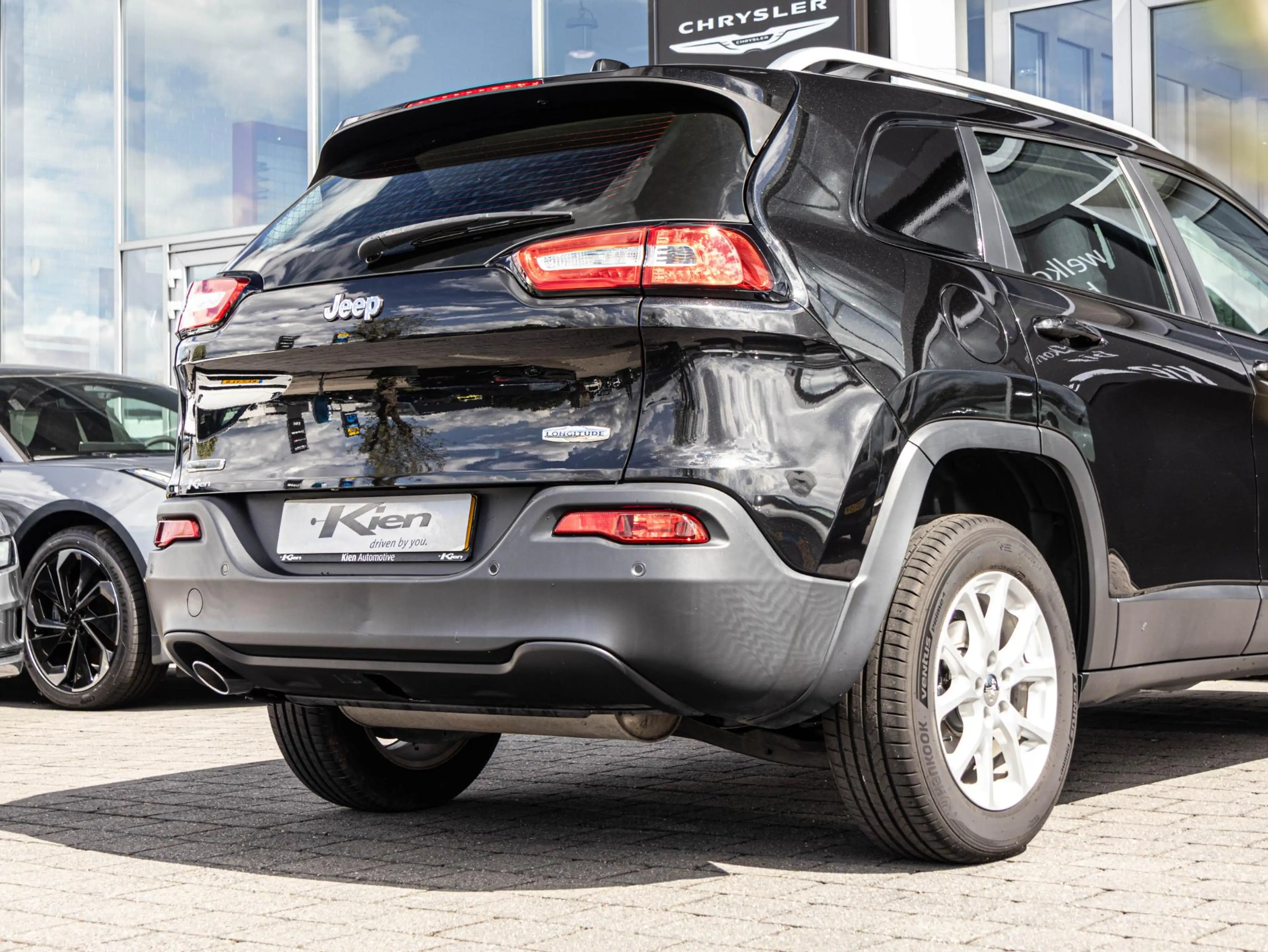 Jeep Cherokee 2.0 Longitude | Grijskenteken | Navi | Voorstoelen — photo 11